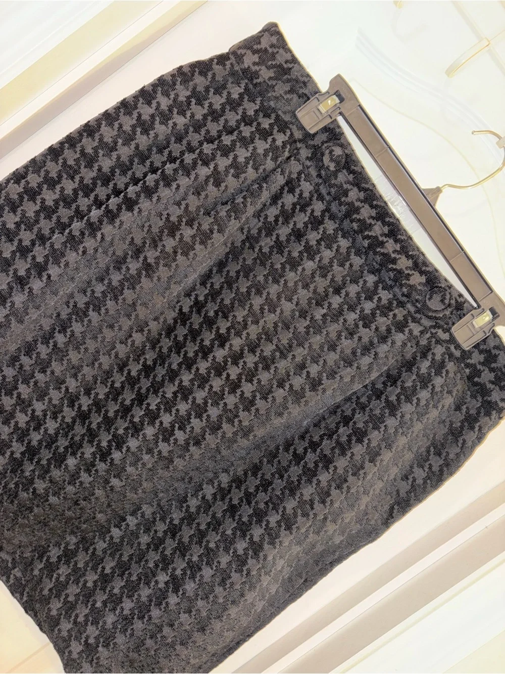 Ann Taylor timeless black